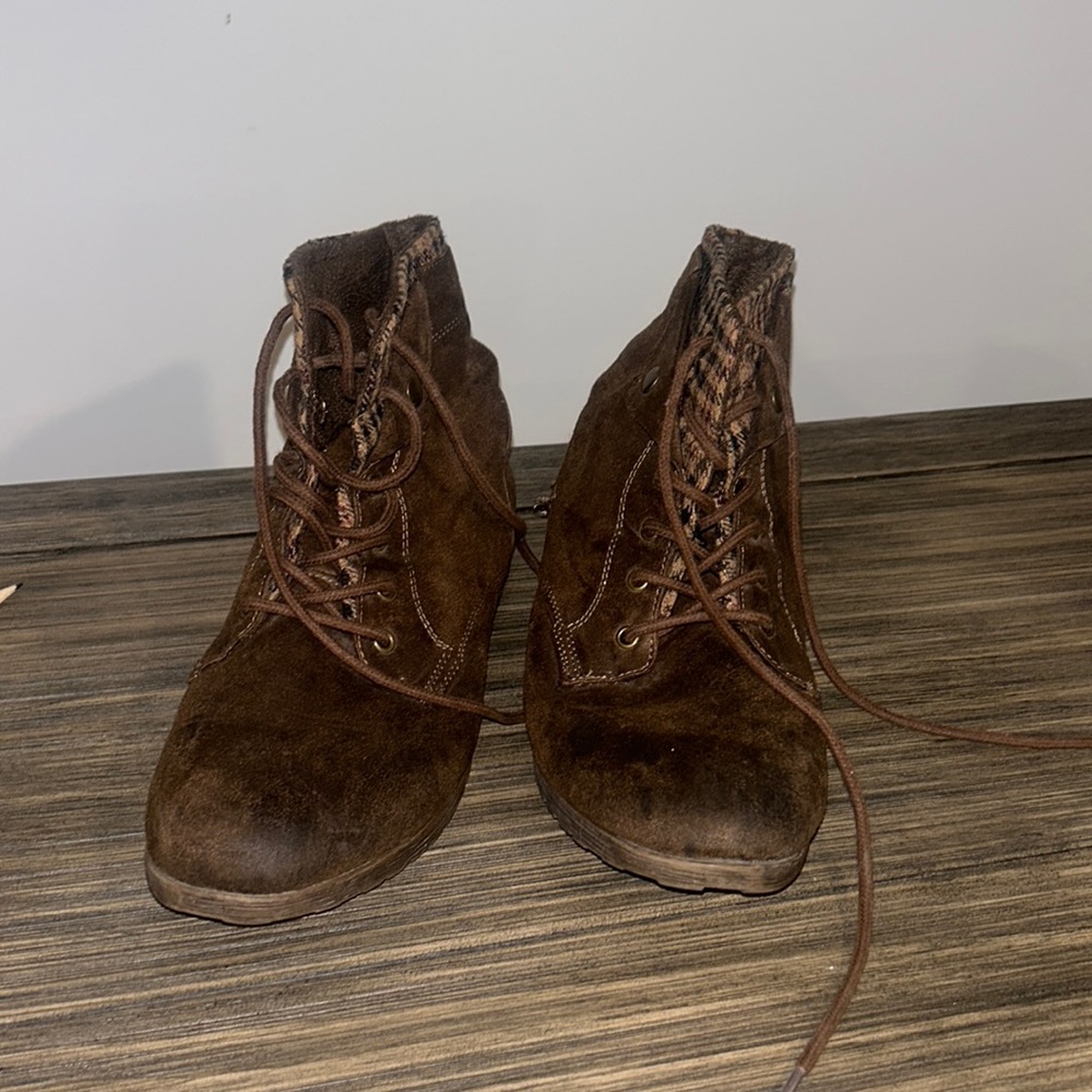 Rock & Candy Womens Boots Size 10.5 Brown and Beige.